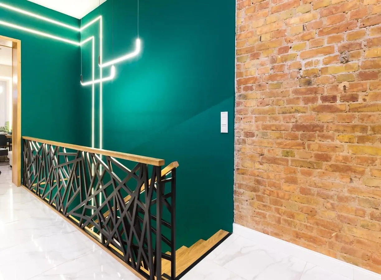 Hevals Spa & Design Apartment Berlin